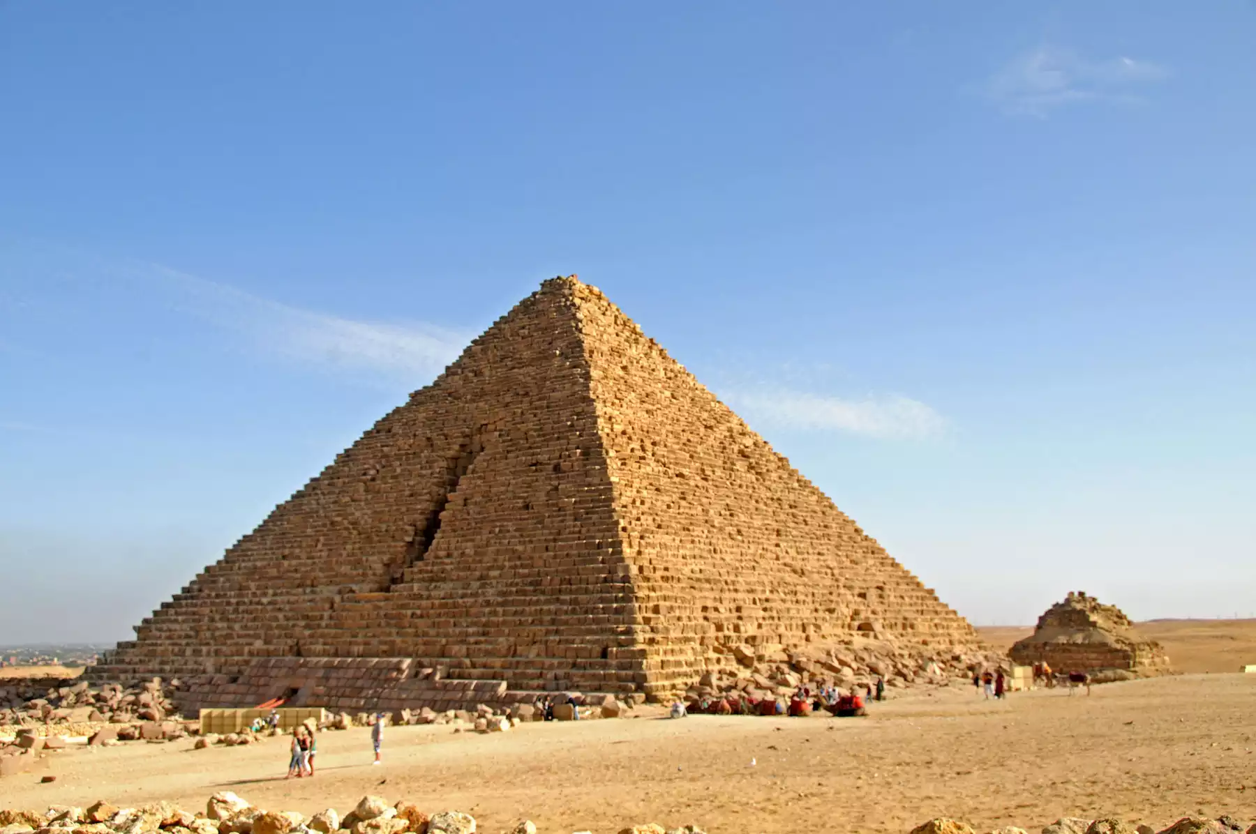 the-pyramids-of-giza