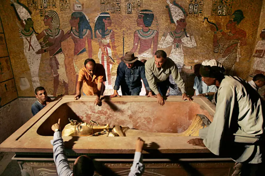 king-tut-tutankhamun-fame