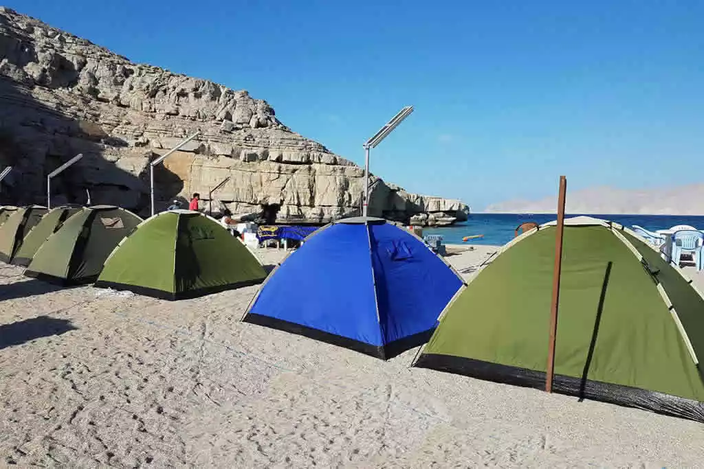 oman-beach-camping-ask-aalddin