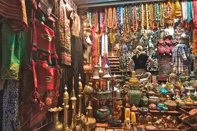 oman-bazaar-ask-aladdin